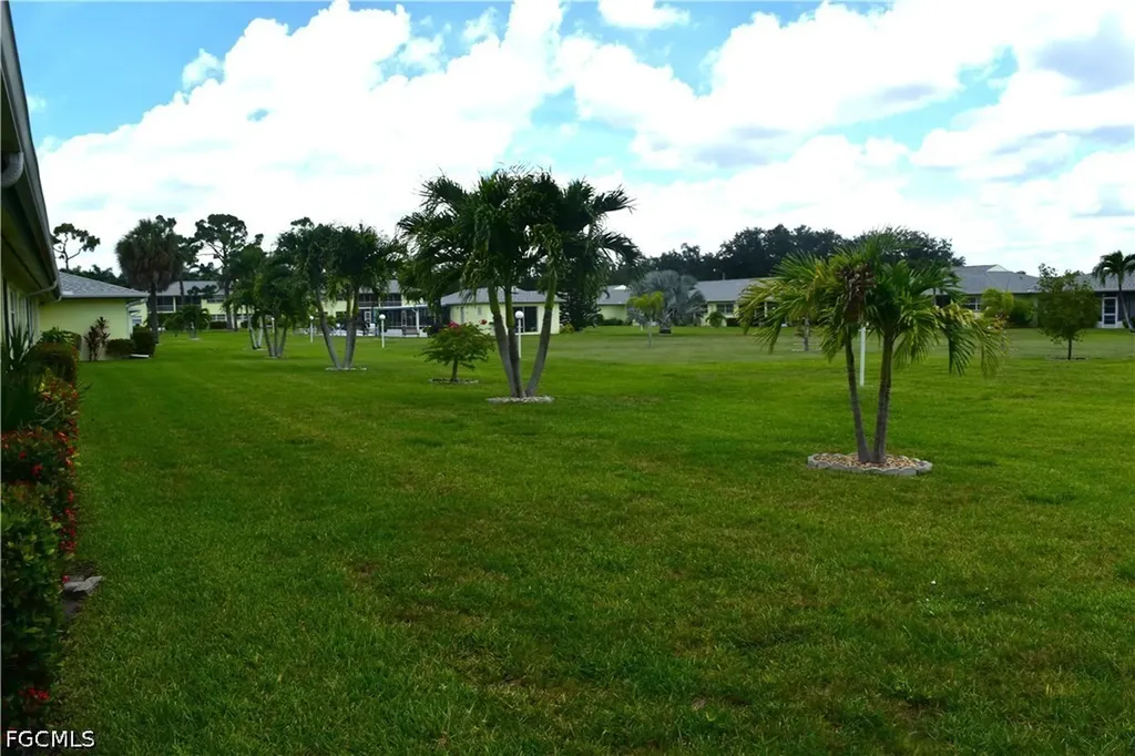 6801 Lake Mcgregor Circle Fort Myers FL 33919