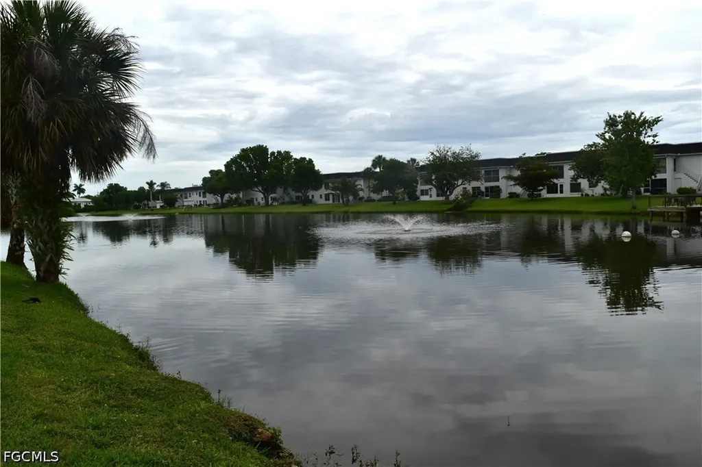 6801 Lake Mcgregor Circle Fort Myers FL 33919