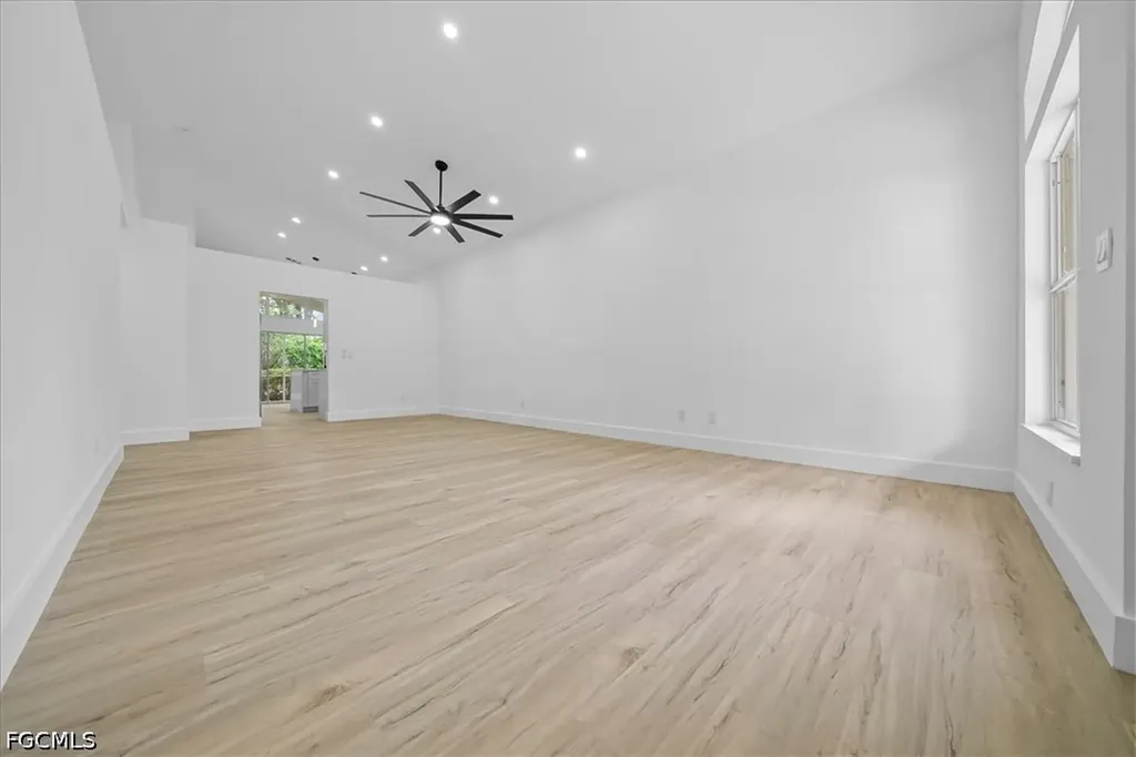 13609 Admiral Court Fort Myers FL 33912