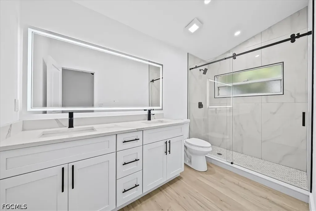 13609 Admiral Court Fort Myers FL 33912