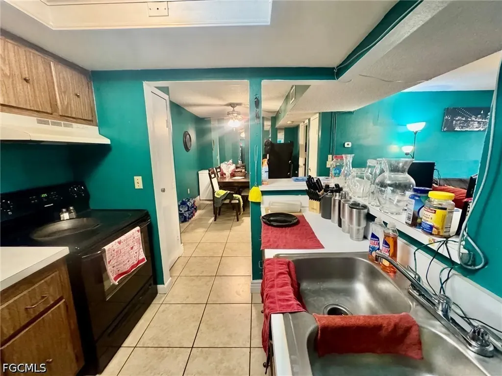 3706 Broadway Fort Myers FL 33901