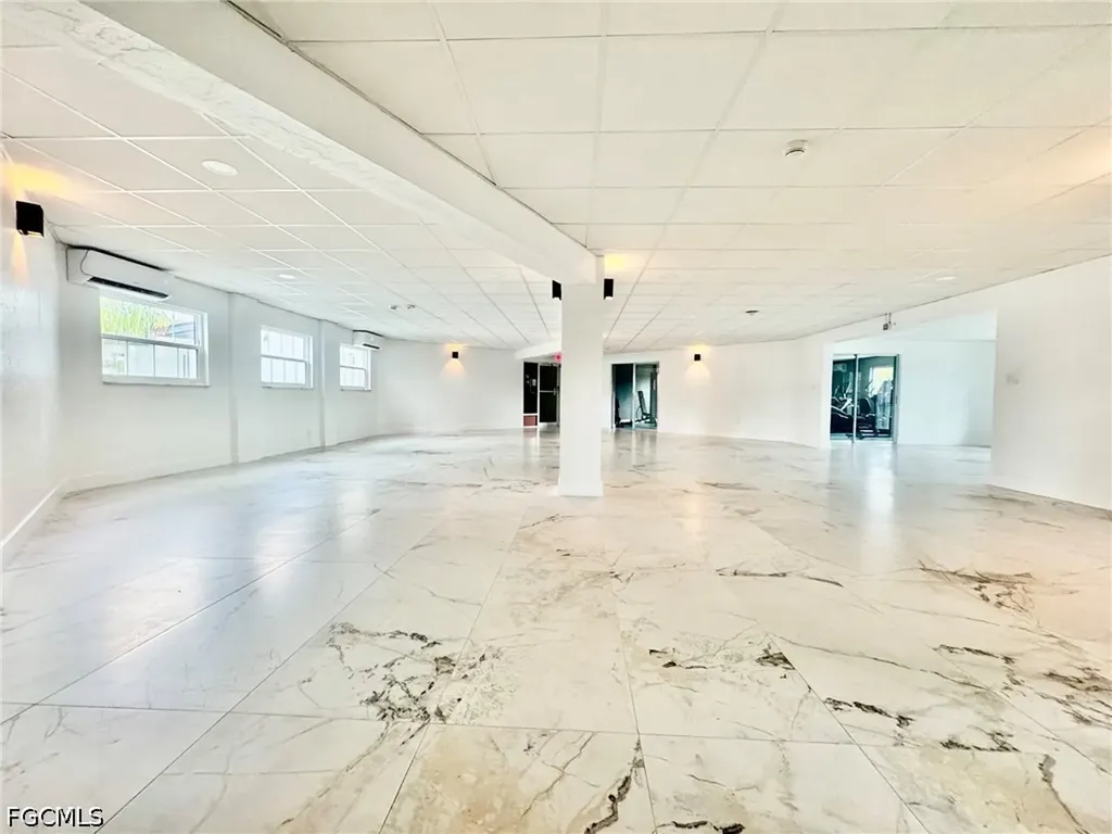 3706 Broadway Fort Myers FL 33901