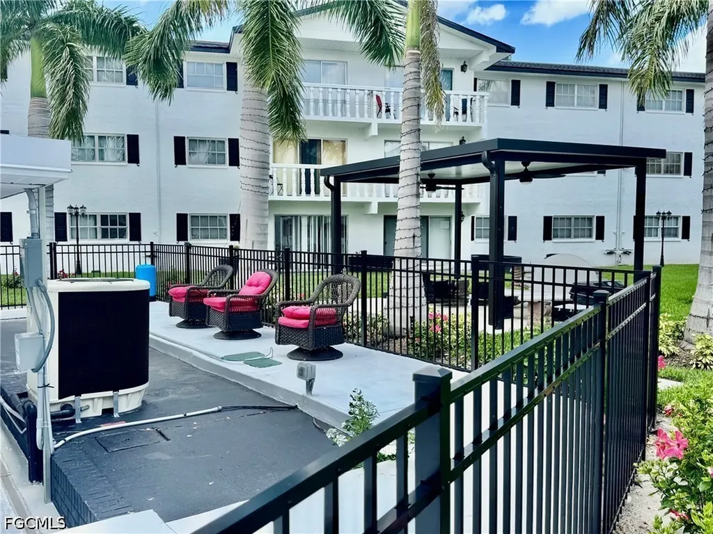 3706 Broadway Fort Myers FL 33901