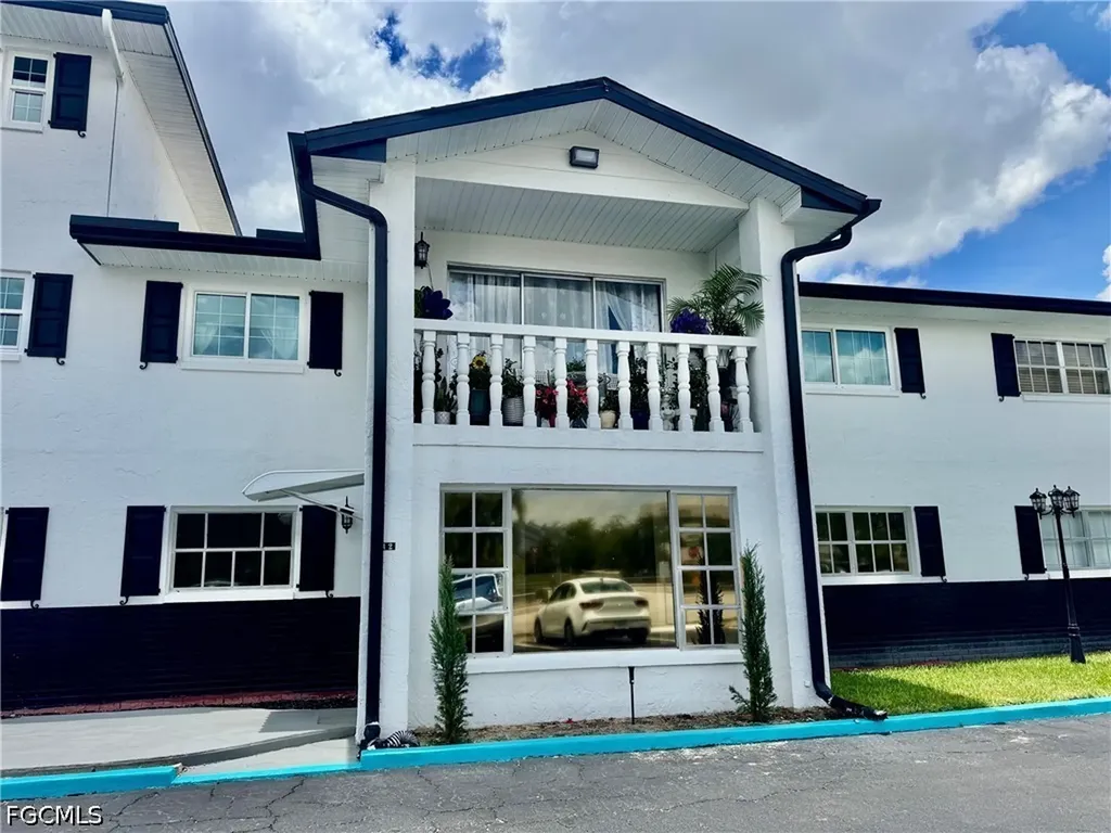 3706 Broadway Fort Myers FL 33901