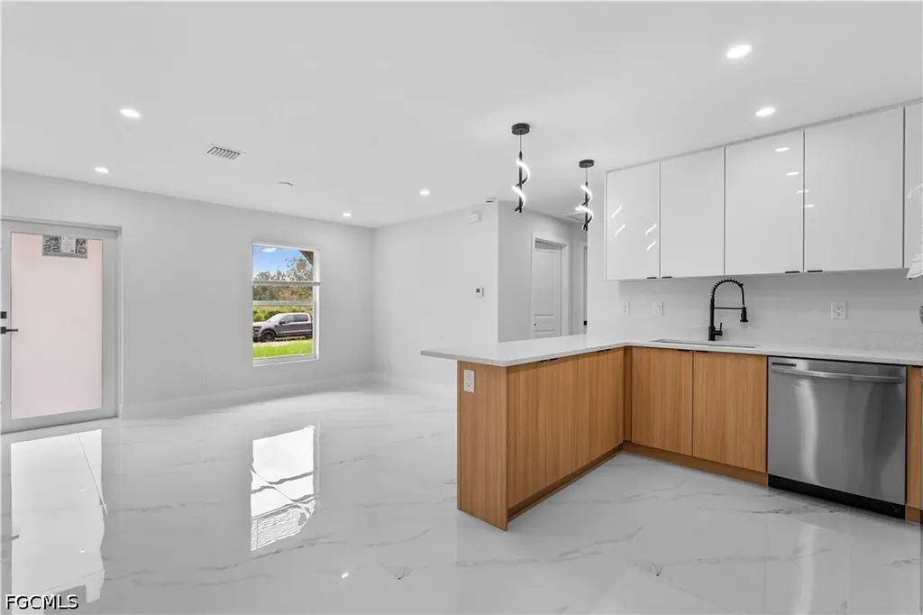 214 Nabora Avenue S Lehigh Acres FL 33974
