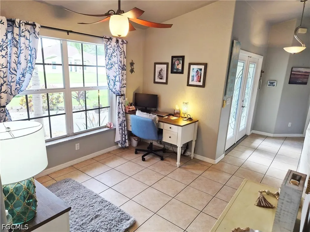 1305 SW 24th Street Cape Coral FL 33991
