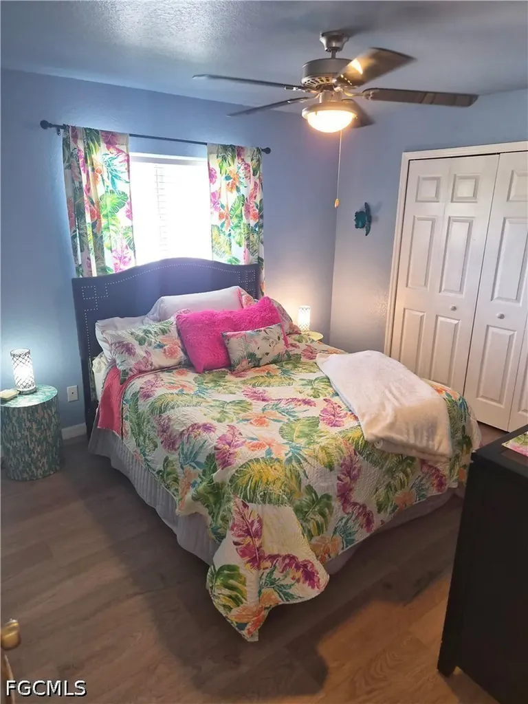 1305 SW 24th Street Cape Coral FL 33991