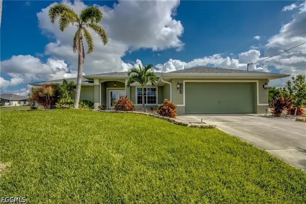 1305 SW 24th Street Cape Coral FL 33991
