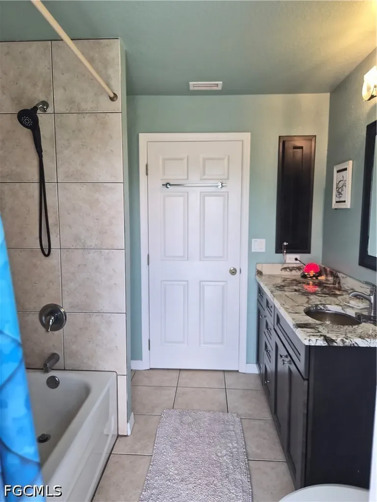 1305 SW 24th Street Cape Coral FL 33991