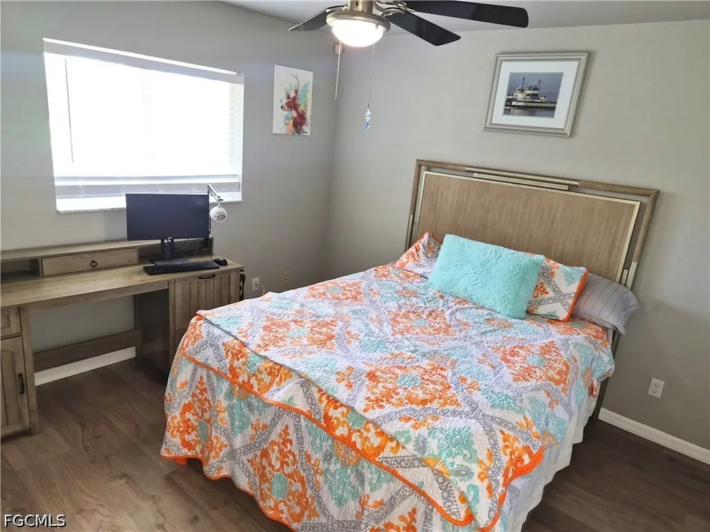 1305 SW 24th Street Cape Coral FL 33991