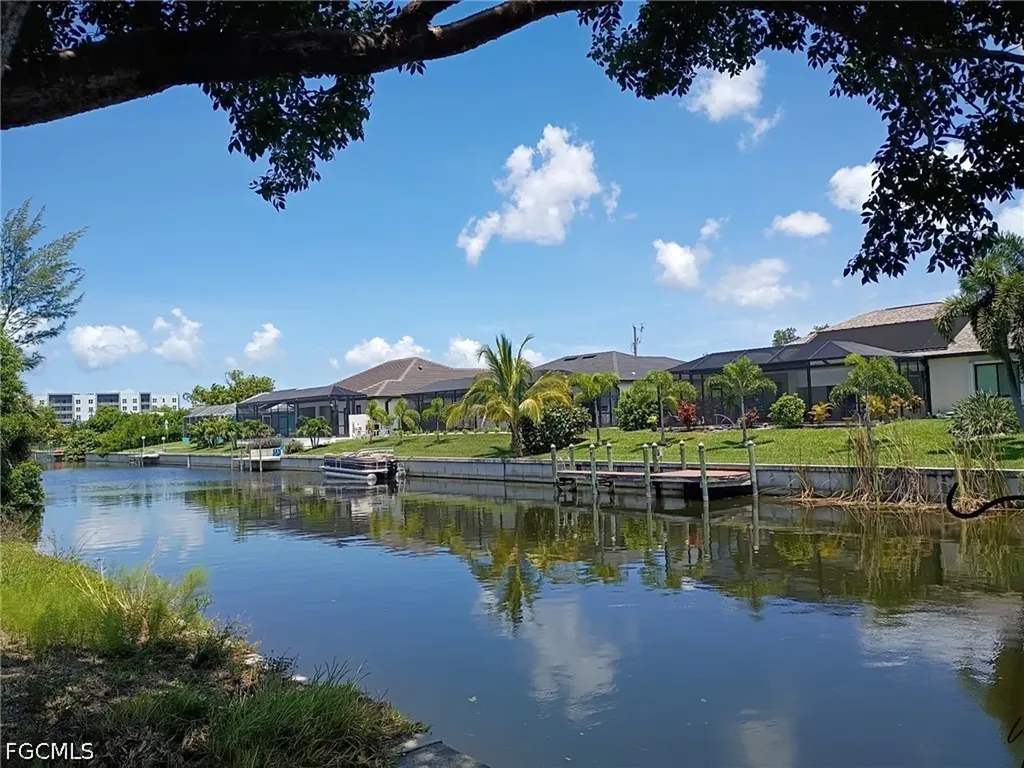 1305 SW 24th Street Cape Coral FL 33991