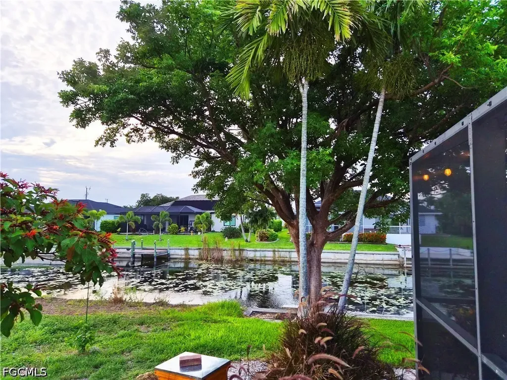 1305 SW 24th Street Cape Coral FL 33991