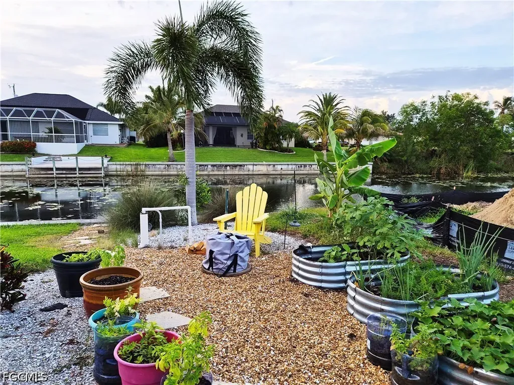 1305 SW 24th Street Cape Coral FL 33991