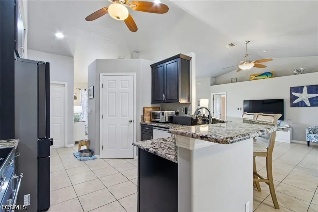 1305 SW 24th Street Cape Coral FL 33991