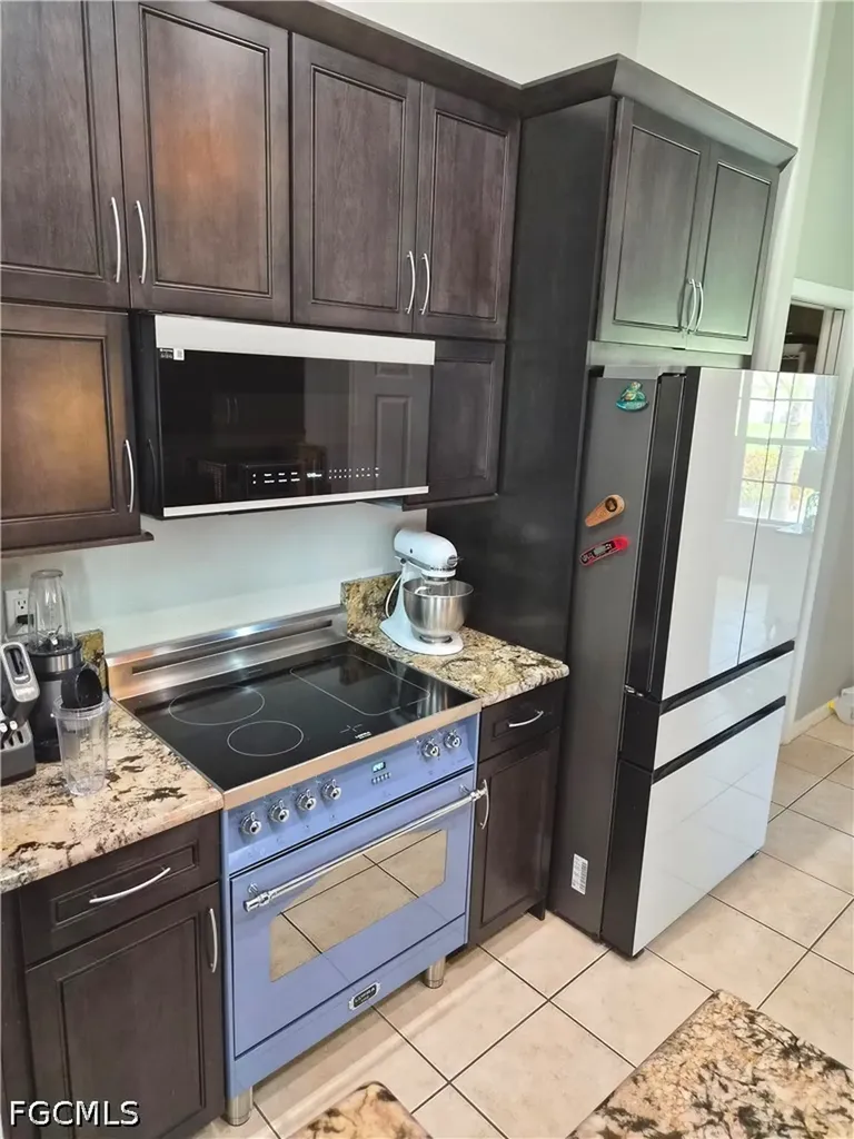 1305 SW 24th Street Cape Coral FL 33991