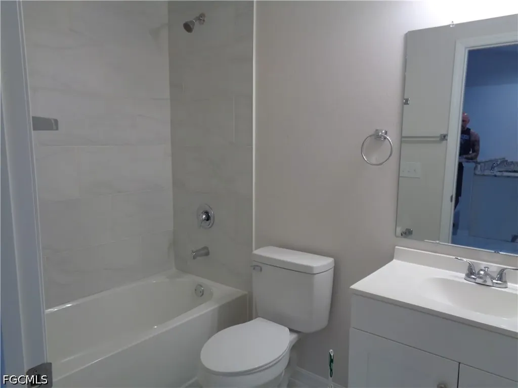 3816 SW 15th Place Cape Coral FL 33914