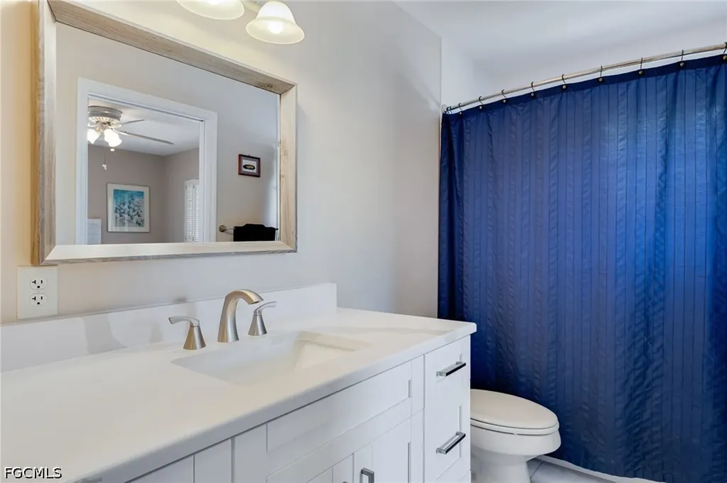 3593 Edgewood Avenue Fort Myers FL 33916
