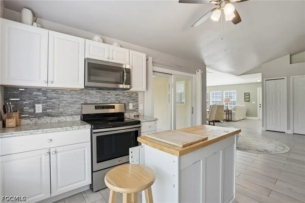 4934 SW 20th Place Cape Coral FL 33914