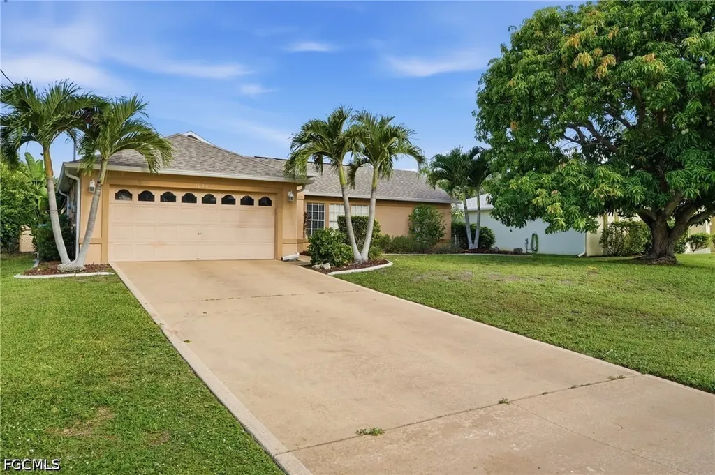 4934 SW 20th Place Cape Coral FL 33914