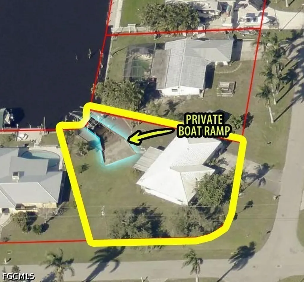 303 Georgia Avenue Fort Myers FL 33905