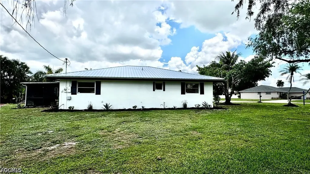 303 Georgia Avenue Fort Myers FL 33905