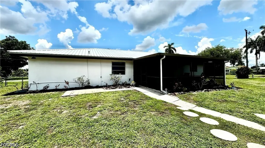 303 Georgia Avenue Fort Myers FL 33905