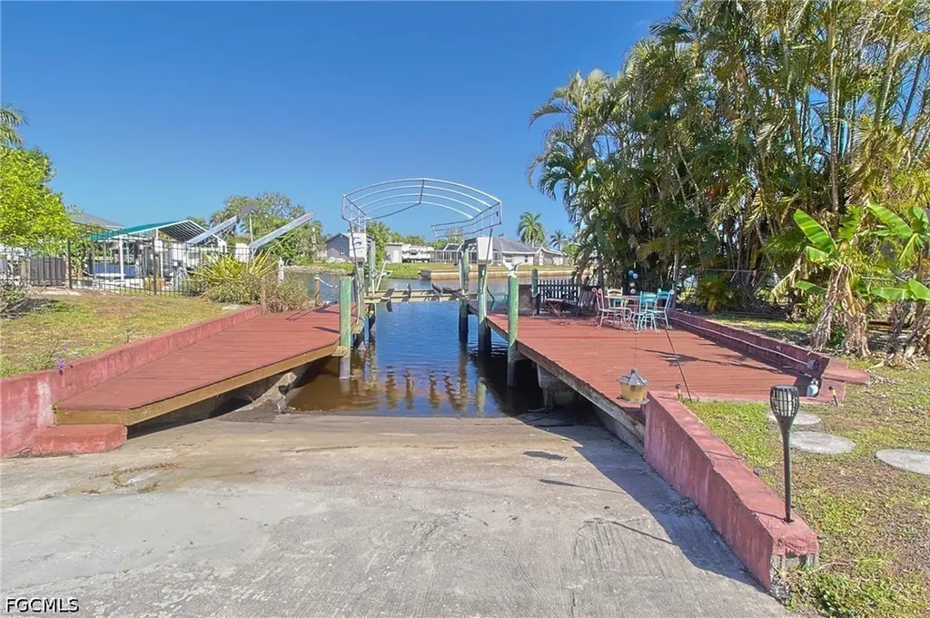 303 Georgia Avenue Fort Myers FL 33905