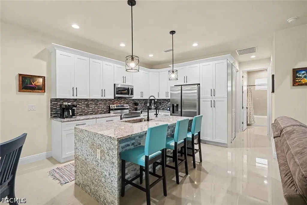 190 Hendry Street Labelle FL 33935