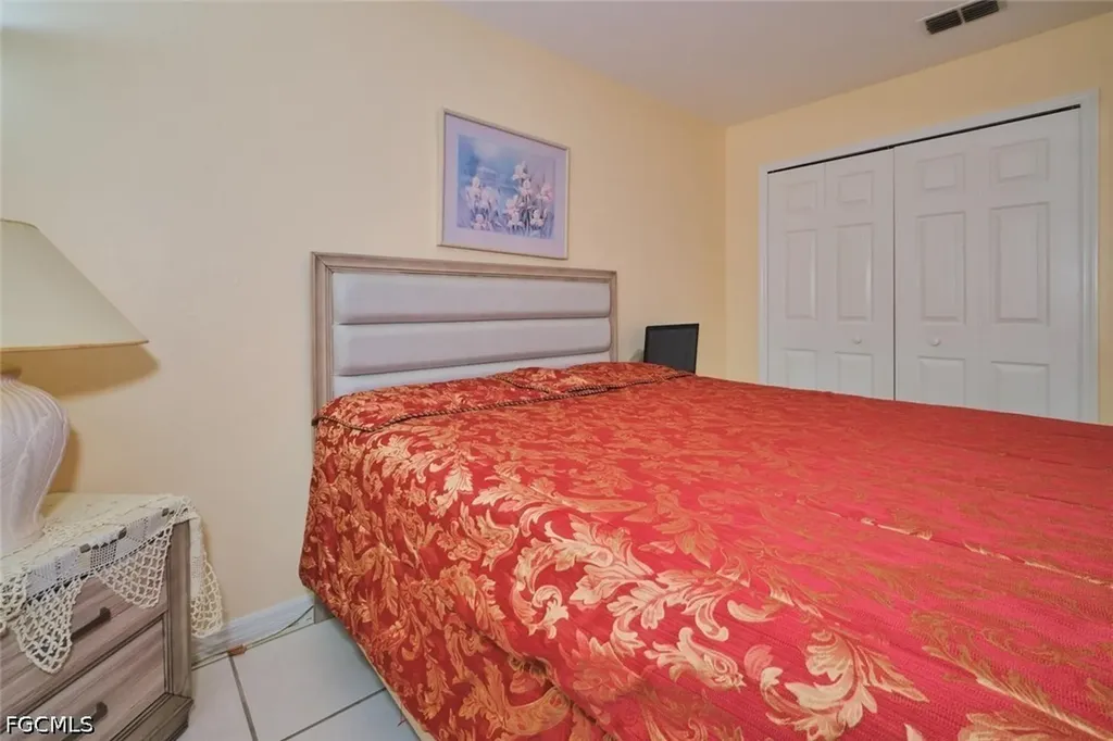 2817 SW 43rd Street Cape Coral FL 33914