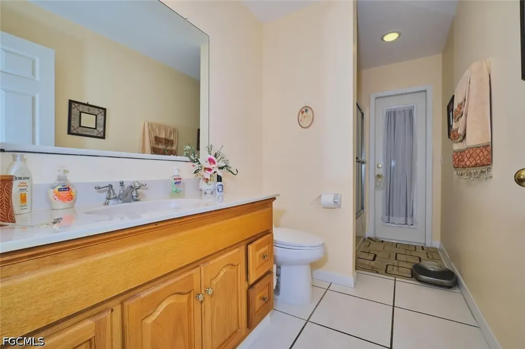 2817 SW 43rd Street Cape Coral FL 33914