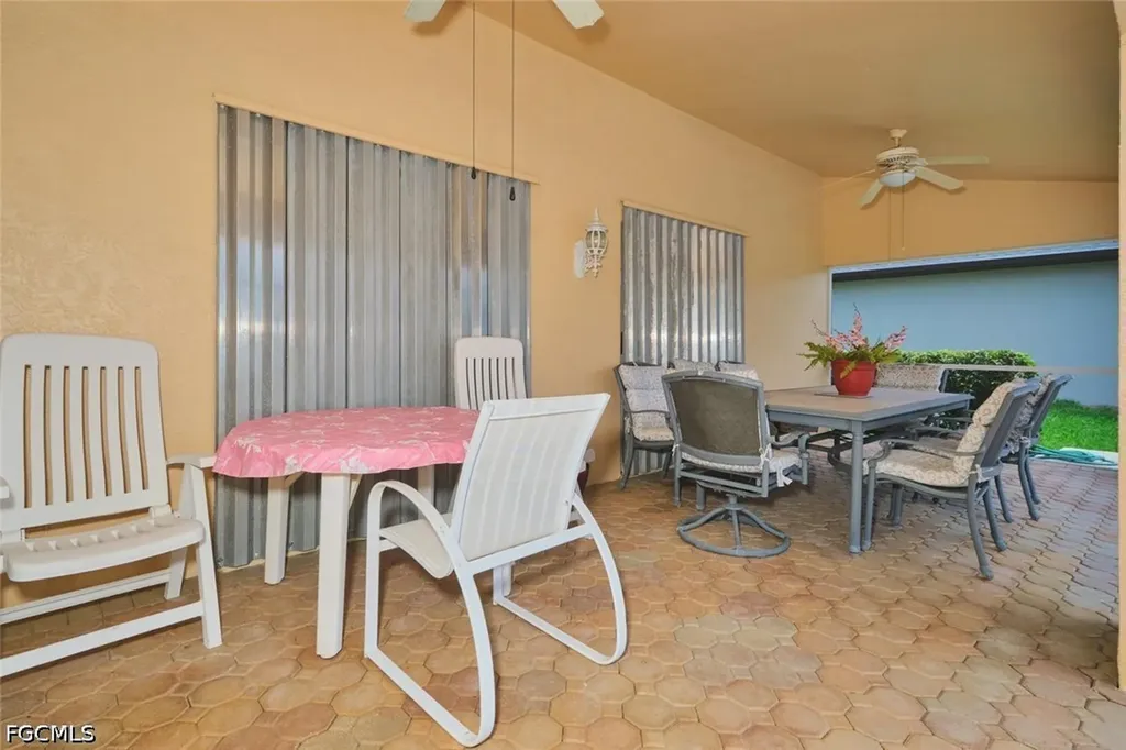 2817 SW 43rd Street Cape Coral FL 33914