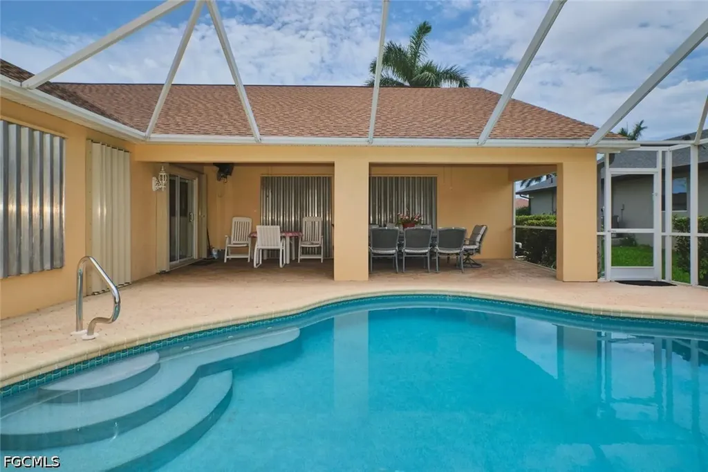 2817 SW 43rd Street Cape Coral FL 33914