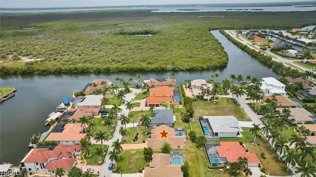 2817 SW 43rd Street Cape Coral FL 33914