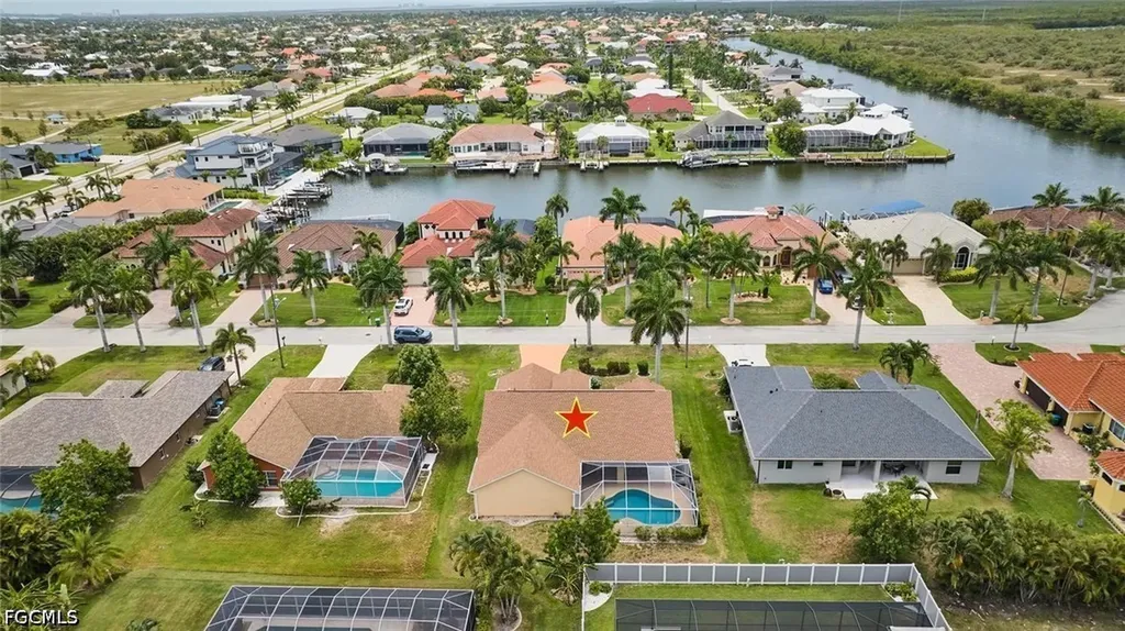 2817 SW 43rd Street Cape Coral FL 33914