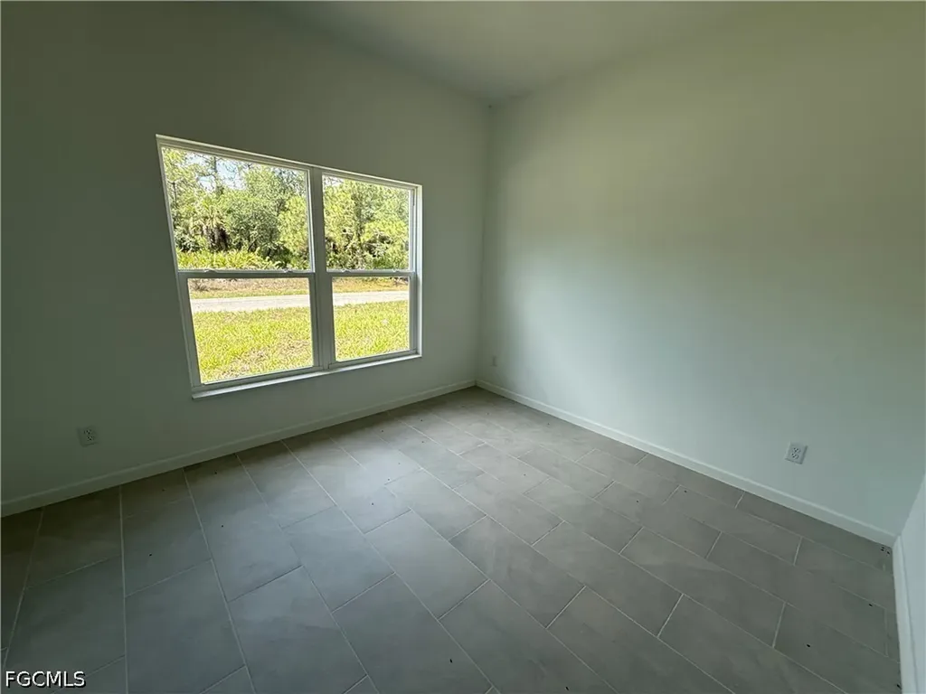 4103 E 13th Street Lehigh Acres FL 33972