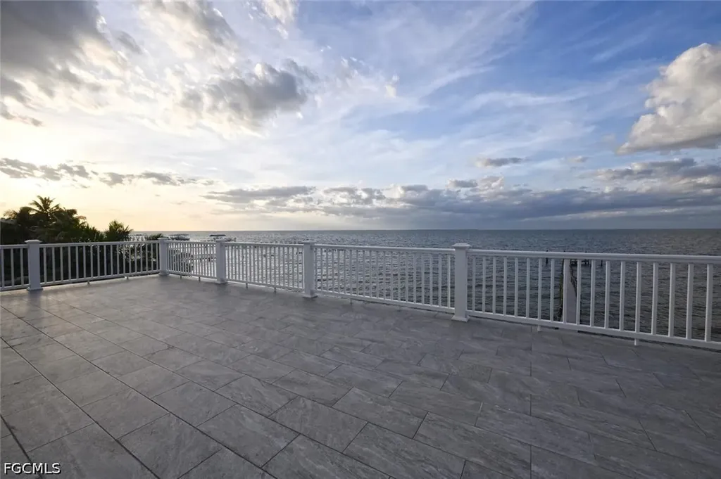 7660 Bocilla Lane Bokeelia FL 33922