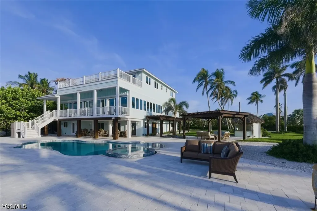 7660 Bocilla Lane Bokeelia FL 33922