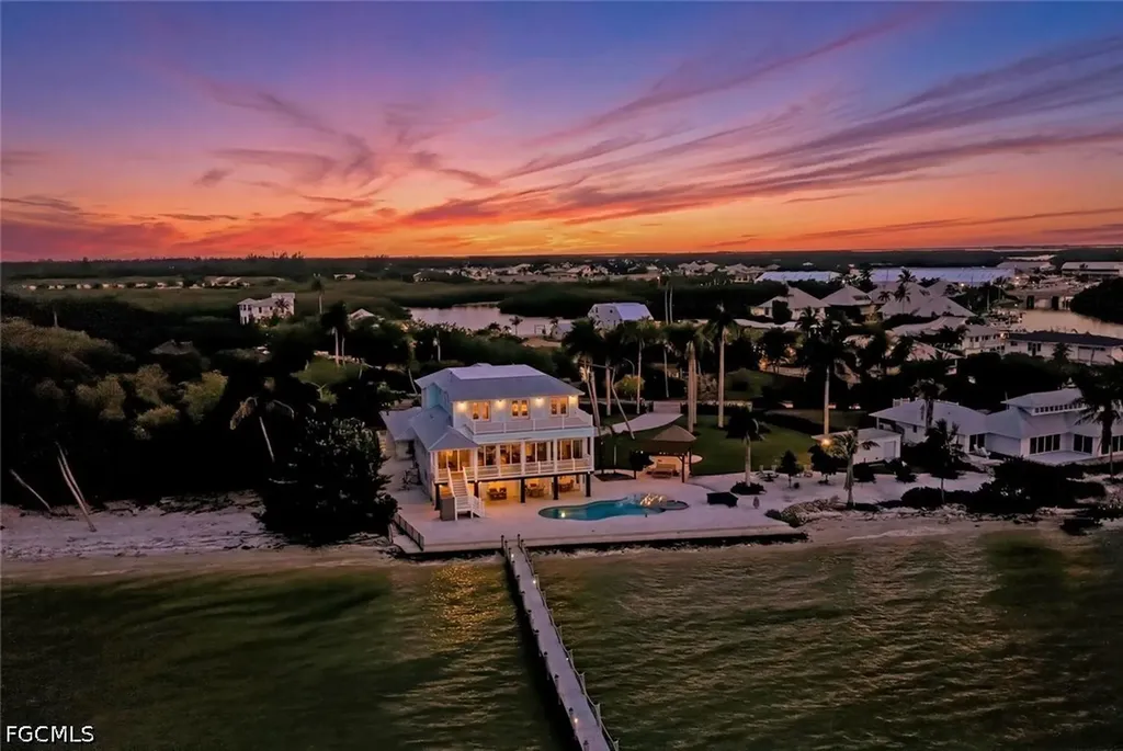 7660 Bocilla Lane Bokeelia FL 33922