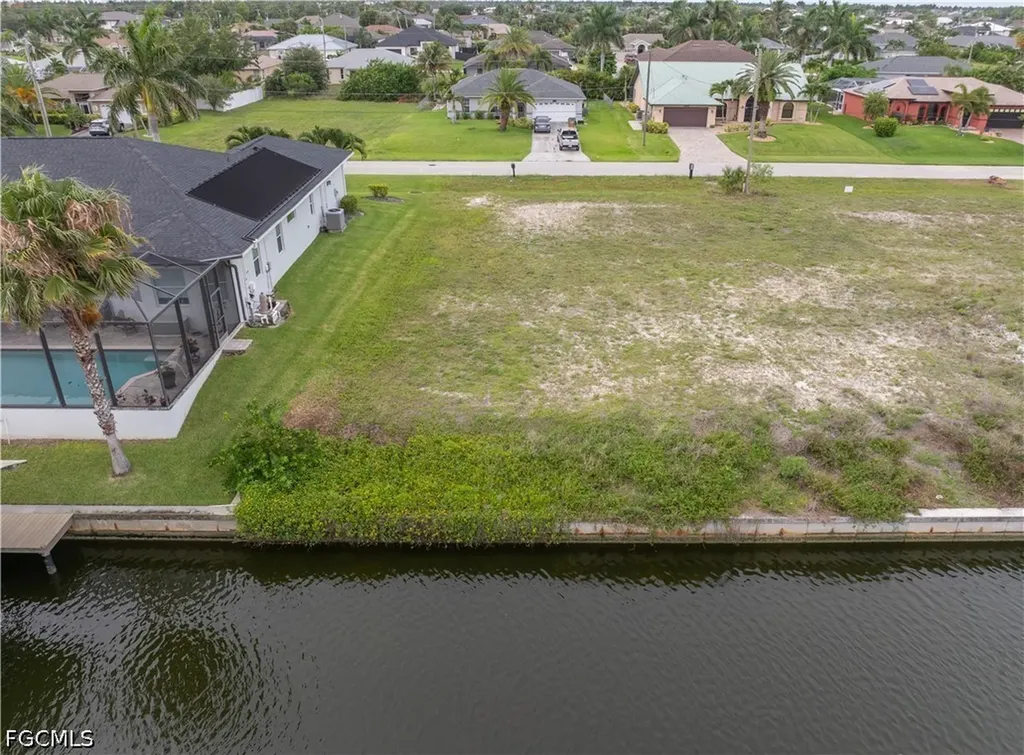 2517 SW 30th Terrace Cape Coral FL 33914