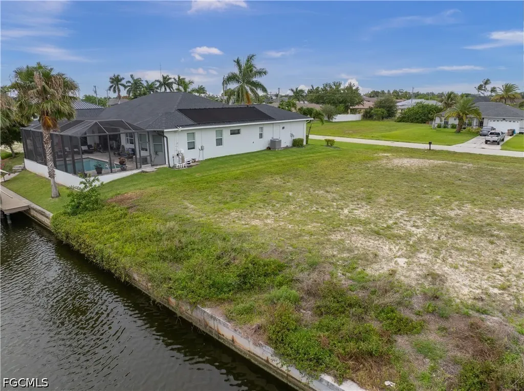 2517 SW 30th Terrace Cape Coral FL 33914