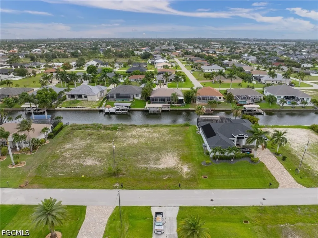 2517 SW 30th Terrace Cape Coral FL 33914