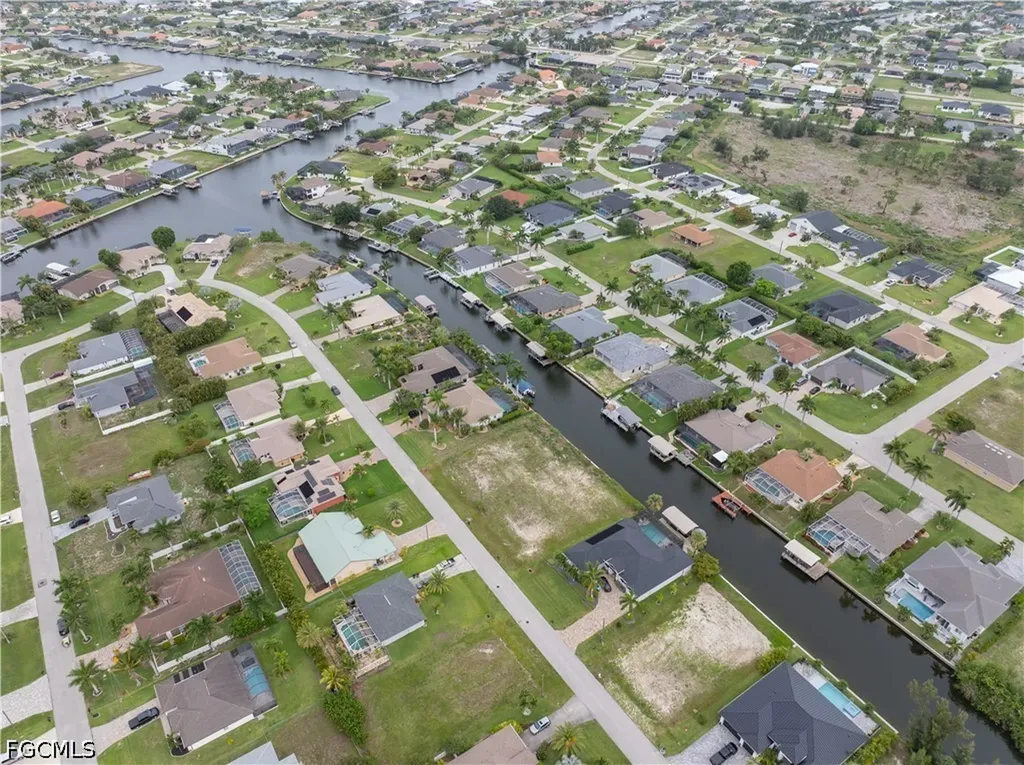 2517 SW 30th Terrace Cape Coral FL 33914