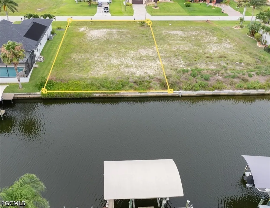 2517 SW 30th Terrace Cape Coral FL 33914
