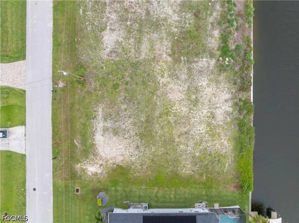 2517 SW 30th Terrace Cape Coral FL 33914