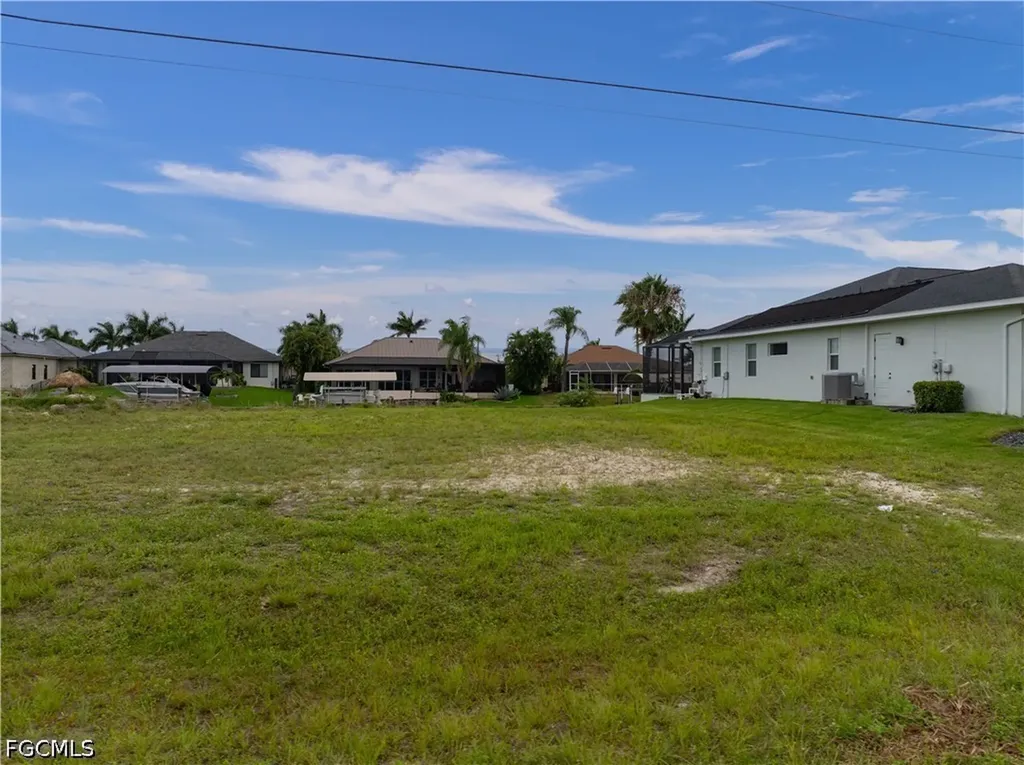 2517 SW 30th Terrace Cape Coral FL 33914