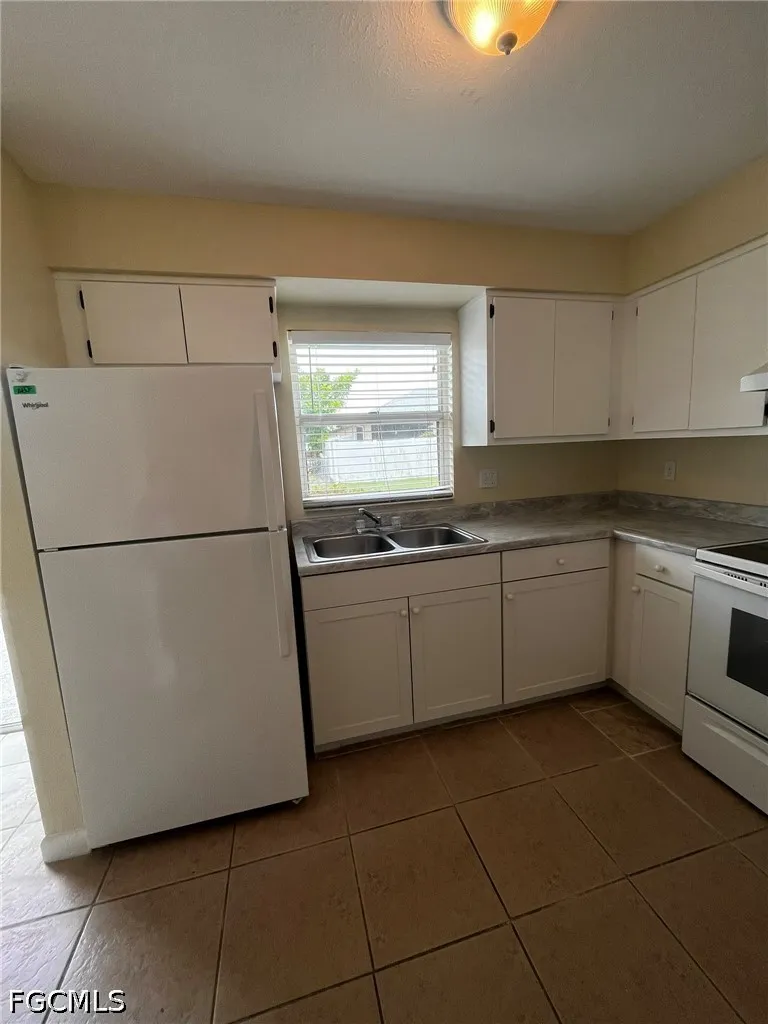 606 Hancock Bridge Parkway Cape Coral FL 33990