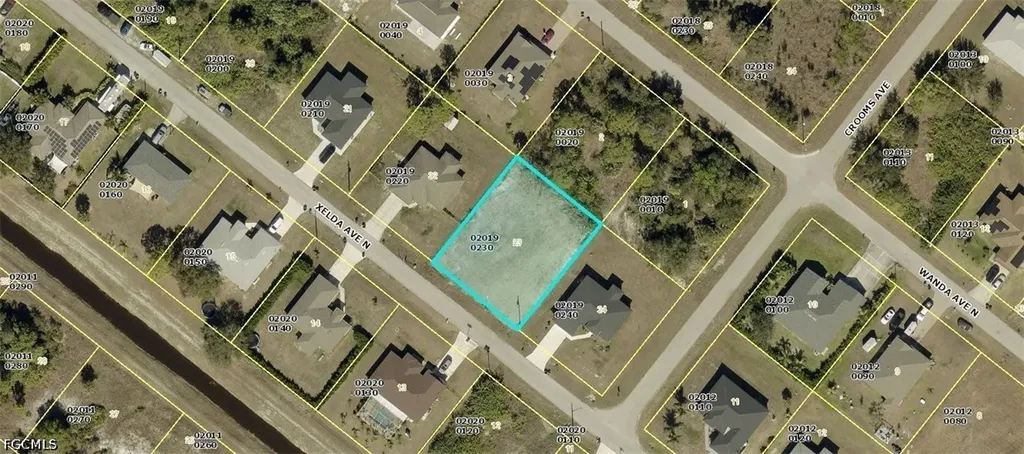 2024 Xelda Avenue N Lehigh Acres FL 33971