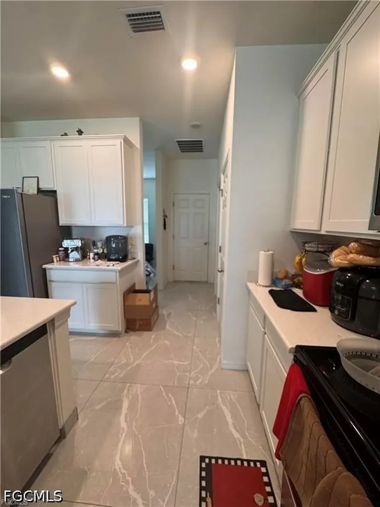 1820 NW 19th Avenue Cape Coral FL 33993