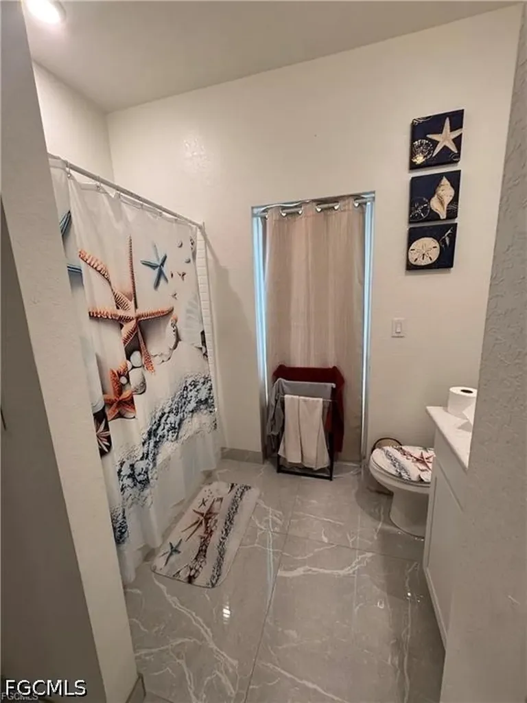 1820 NW 19th Avenue Cape Coral FL 33993