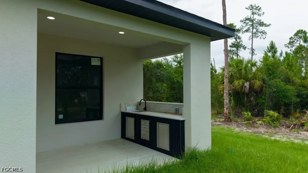 814 Clayton Avenue Lehigh Acres FL 33972